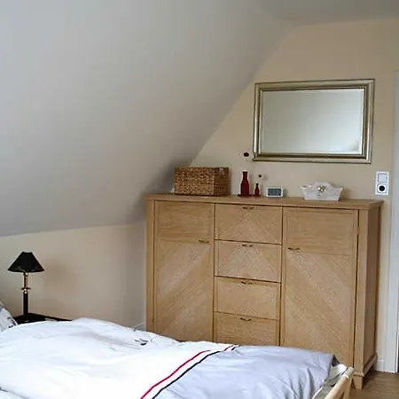 Webstube Hausteil Mit Garten Tatil Evi
